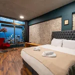House Of Paralympic Athlete Mike Seitis Lägenhet *