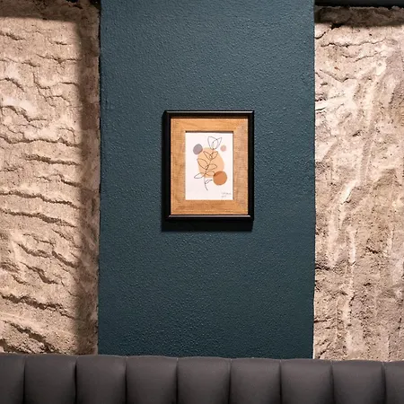 Daire House Of Paralympic Athlete Mike Seitis